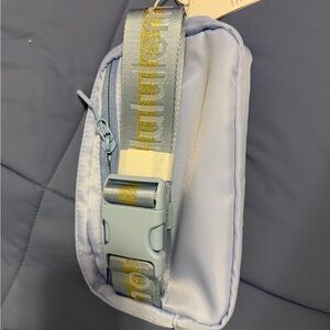Lululemon Blue Everywhere Belt Bag 1L